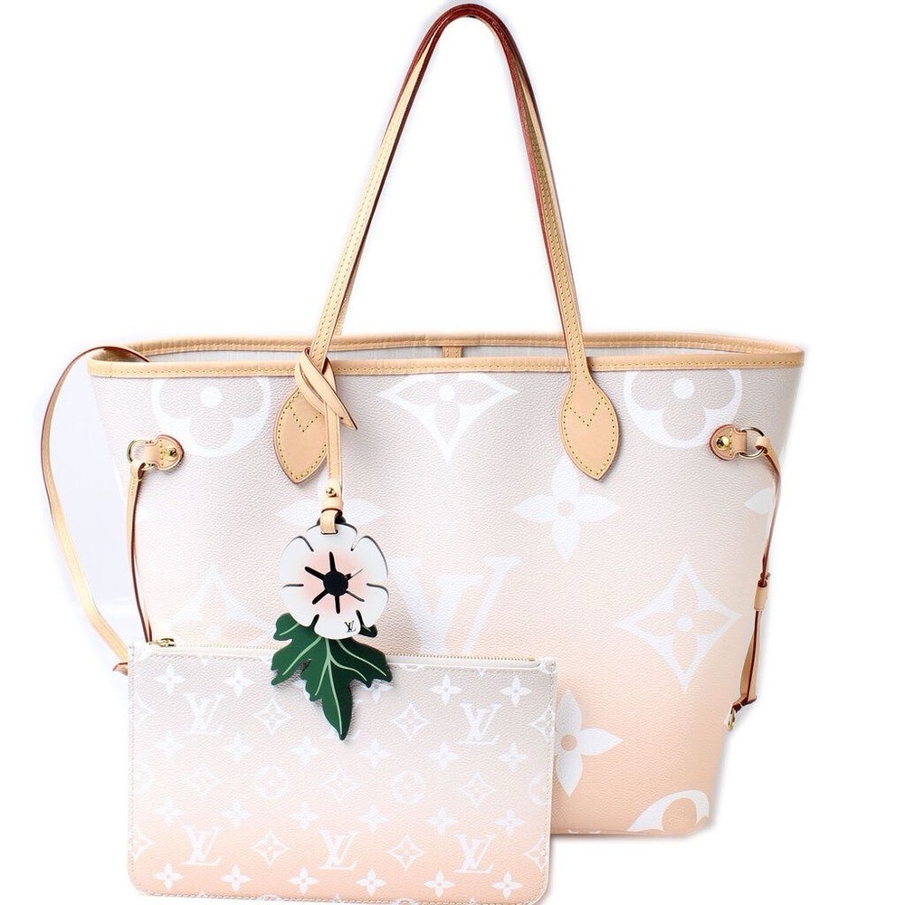 Louis Vuitton Beige and White Tote Bag